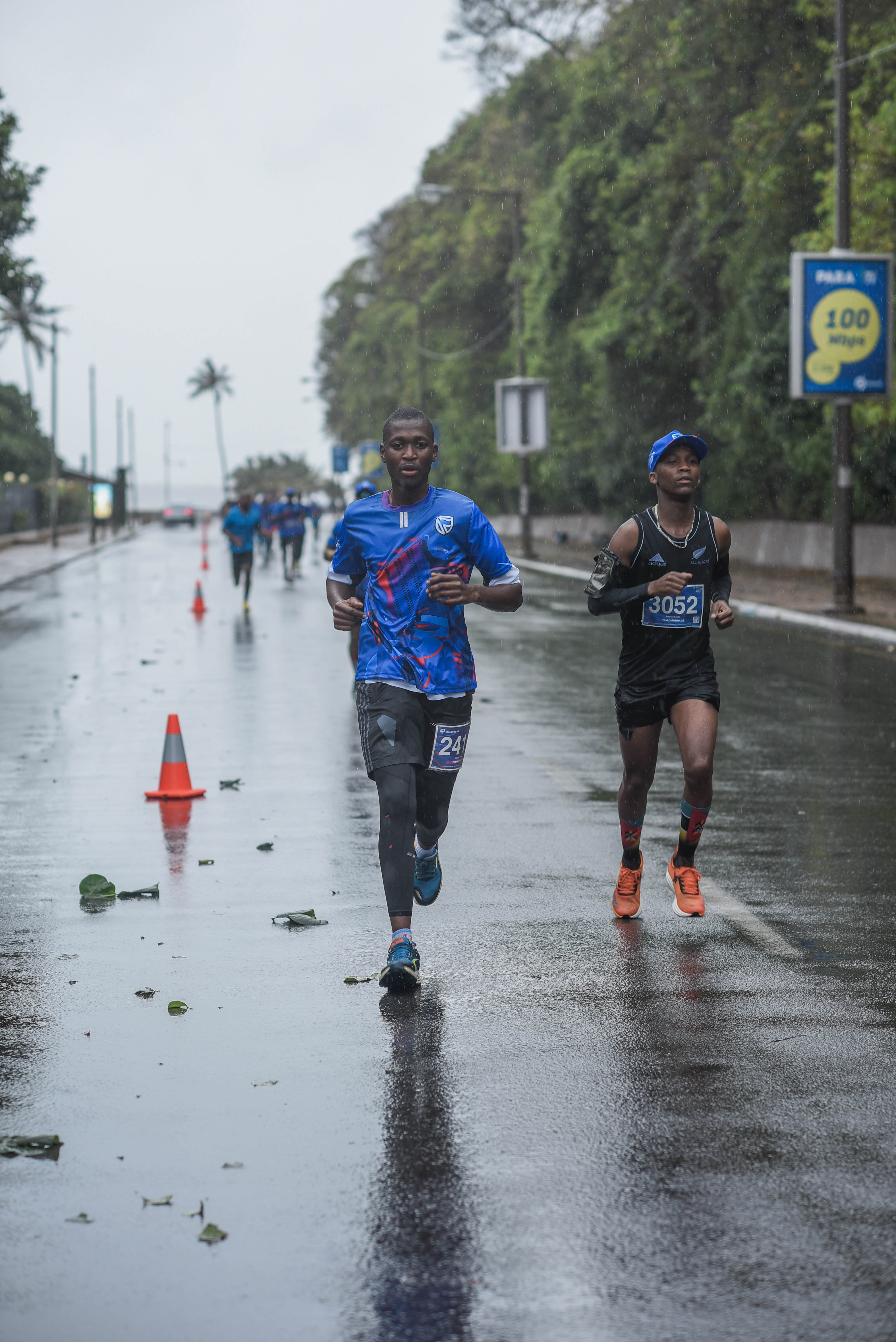 25Corrida Azul.jpg